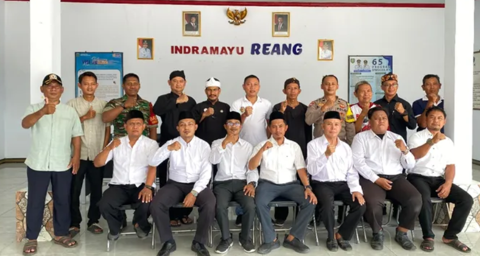 Pilwu Desa Talagasari Lelea: Serma Sumadi Koramil Lelea Pantau Proses Pelantikan Panitia 2025